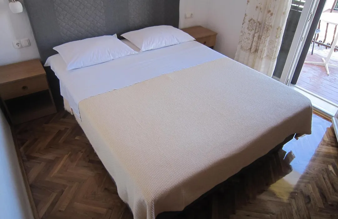 Villa Lucia Premium Rooms-1